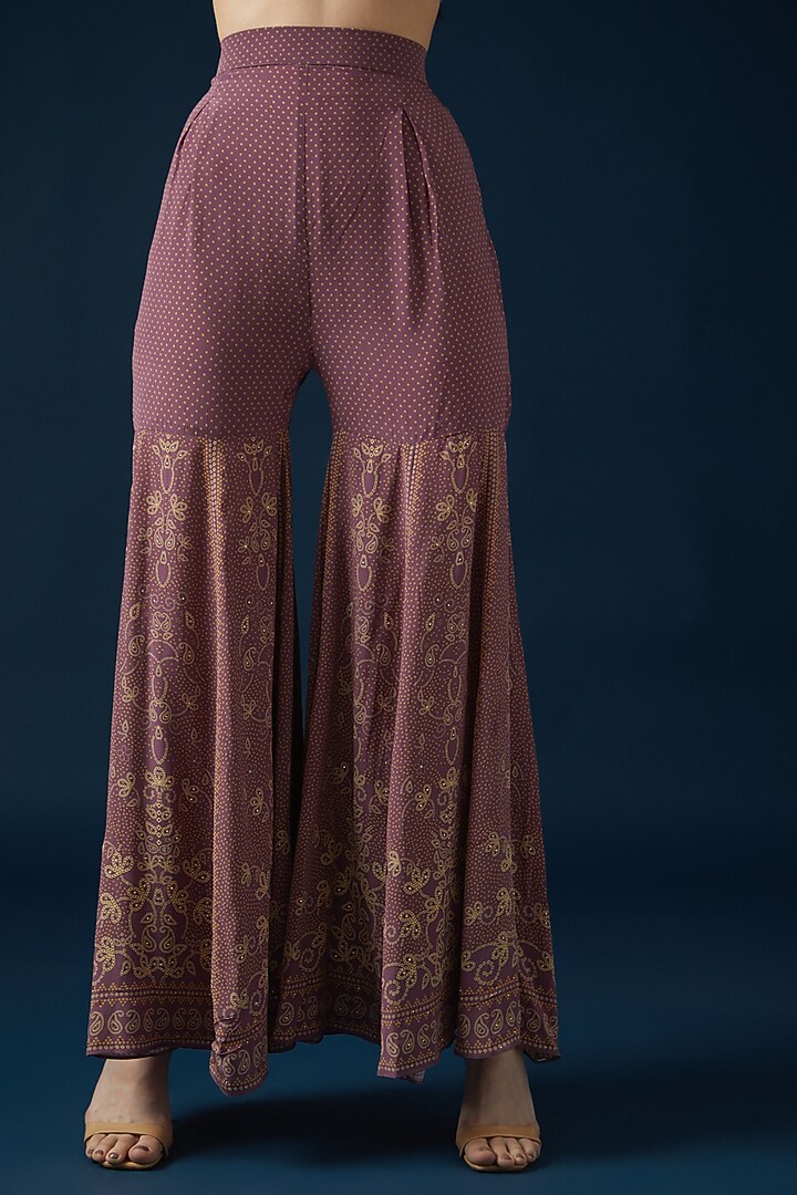 Mauve Bemberg Crepe Embroidered & Printed Kurta Set by NIRRAAMYAA at Pernia's Pop Up Shop