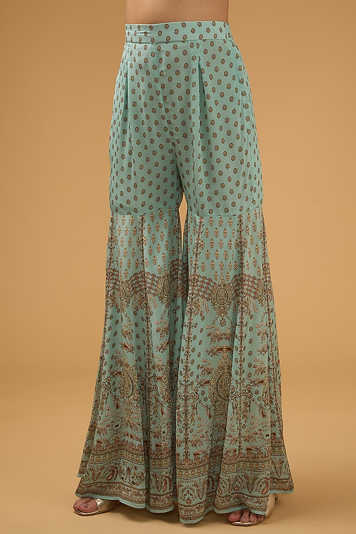 Green Crepe Printed & Embroidered Kurta Set by NIRRAAMYAA at Pernia's Pop Up Shop
