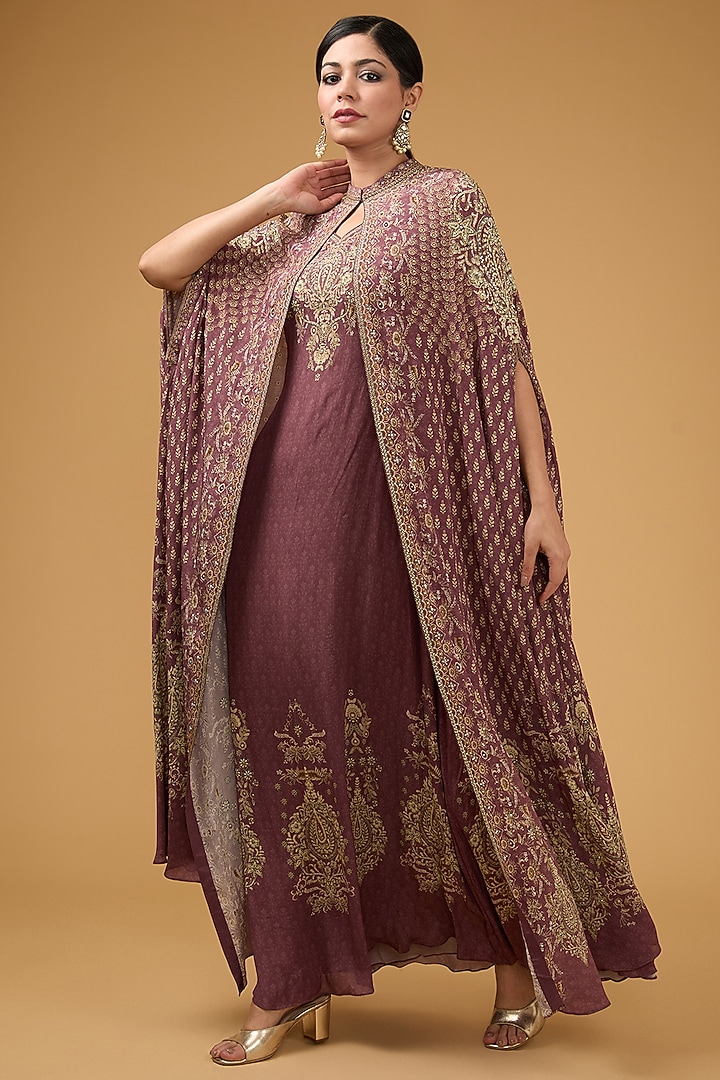 Pale Pink Crepe Printed & Embroidered Cape Set by NIRRAAMYAA at Pernia's Pop Up Shop
