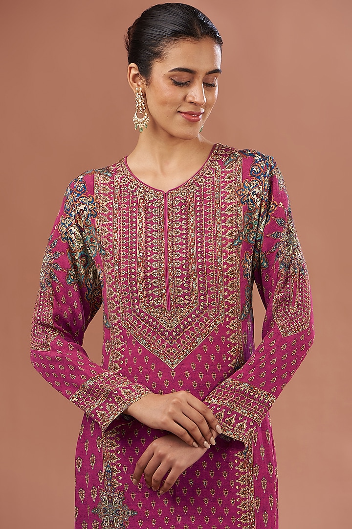 Fuchsia & Blue Crepe Digital Printed Kurta Set by NIRRAAMYAA at Pernia's Pop Up Shop