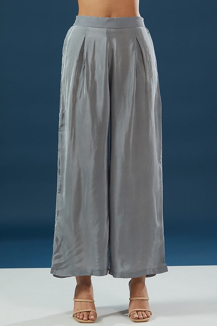 Light Grey Crepe & Georgette Printed Kurta Set by NIRRAAMYAA at Pernia's Pop Up Shop
