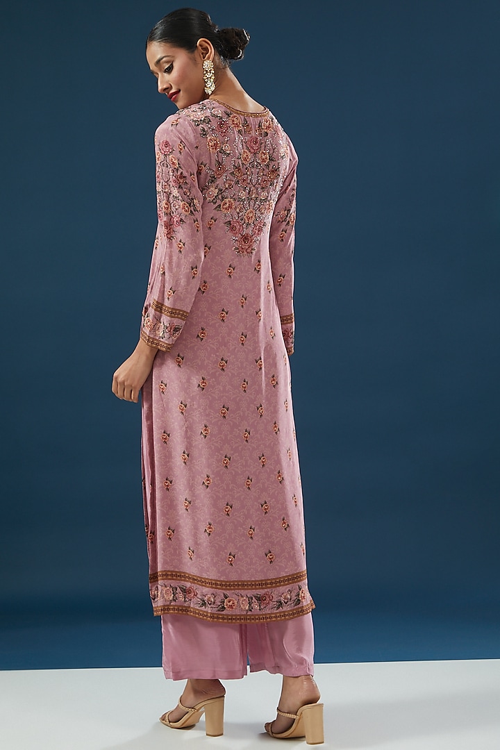 Pale Pink Crepe & Georgette Printed Kurta Set by NIRRAAMYAA at Pernia's Pop Up Shop