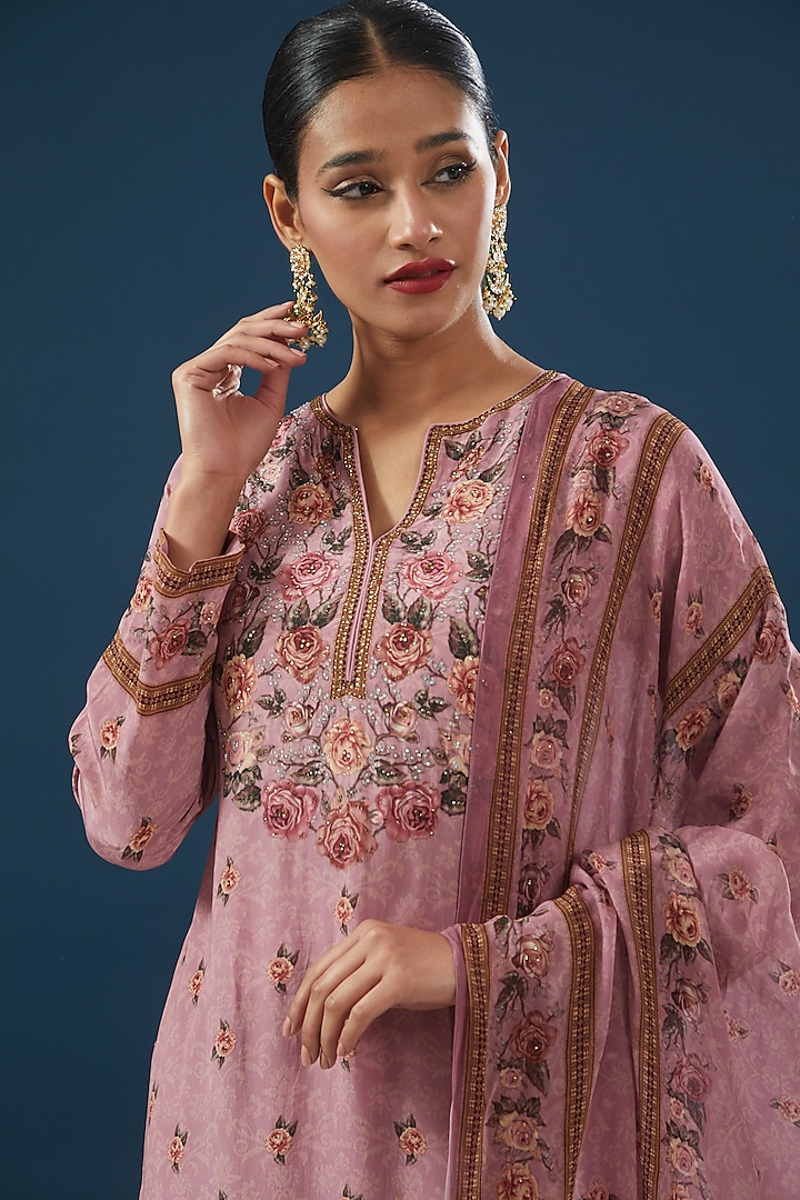Pale Pink Crepe & Georgette Printed Kurta Set by NIRRAAMYAA at Pernia's Pop Up Shop