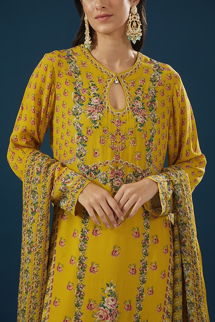 Mustard Crepe & Georgette Printed Kurta Set by NIRRAAMYAA at Pernia's Pop Up Shop