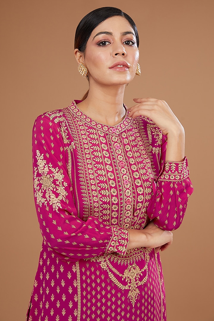 Red Bemberg Crepe Digital Printed & Swarovski Embroidered Kurta Set by NIRRAAMYAA at Pernia's Pop Up Shop