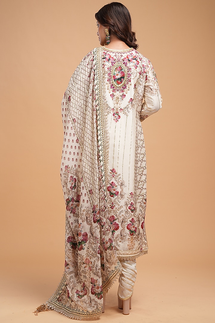 Beige Chanderi Digital Printed Kurta Set by NIRRAAMYAA at Pernia's Pop Up Shop
