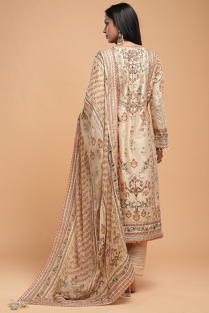 Beige Chanderi Digital Printed Kurta Set by NIRRAAMYAA at Pernia's Pop Up Shop