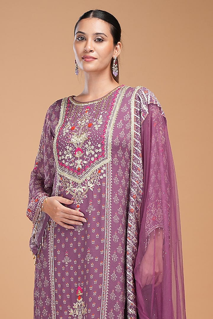 Lavender Dobby Georgette Digital Printed & Hand Embroidered Kurta Set by NIRRAAMYAA at Pernia's Pop Up Shop