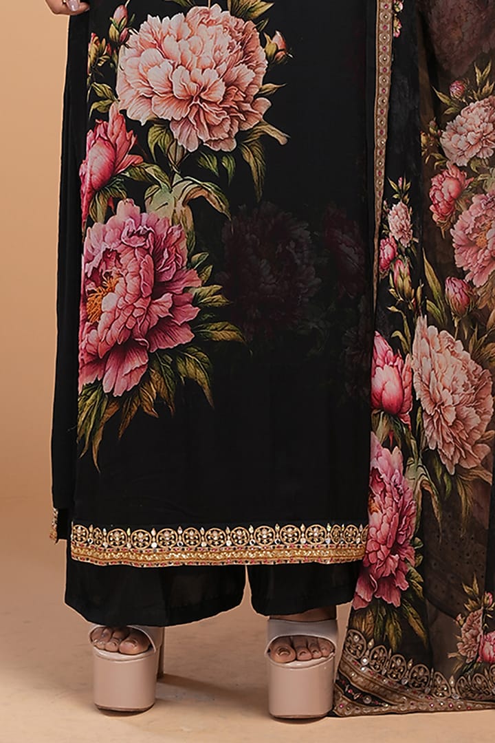 Black Dobby Georgette Digital Printed & Embroidered Kurta Set by NIRRAAMYAA at Pernia's Pop Up Shop