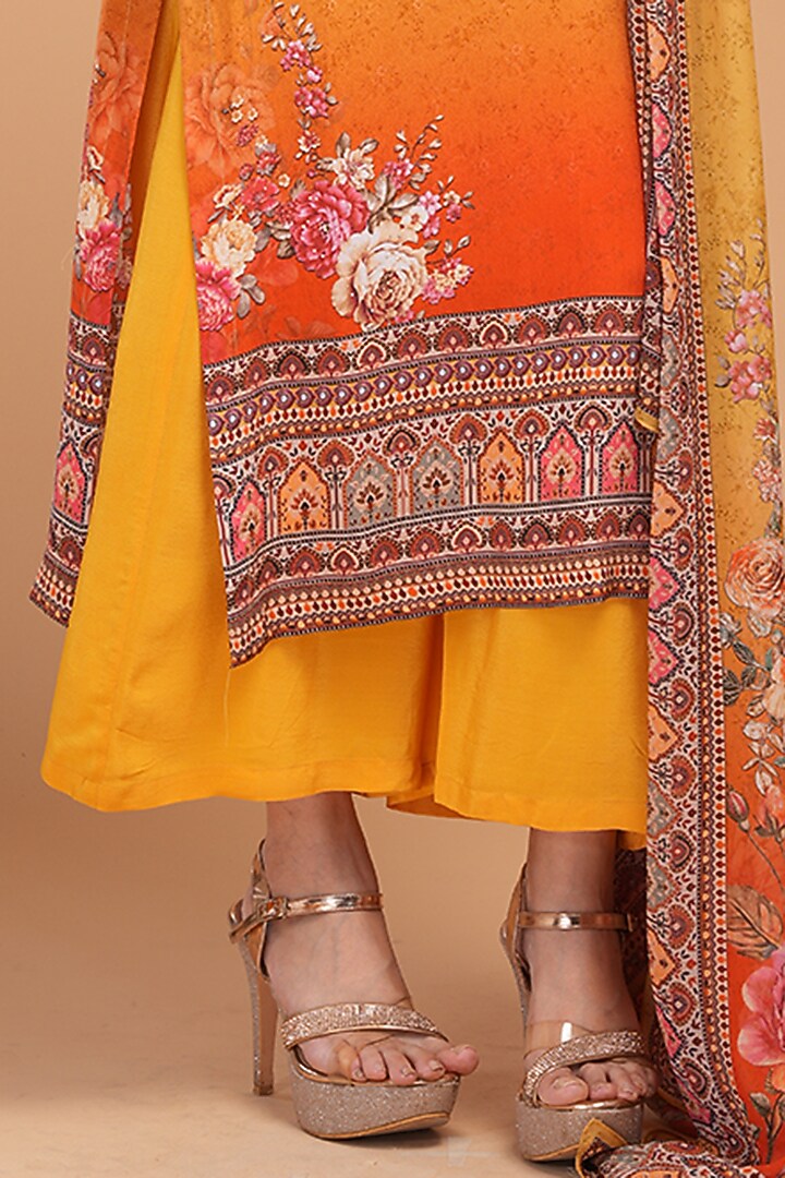 Mustard Red Georgette Digital Printed Kurta Set by NIRRAAMYAA at Pernia's Pop Up Shop