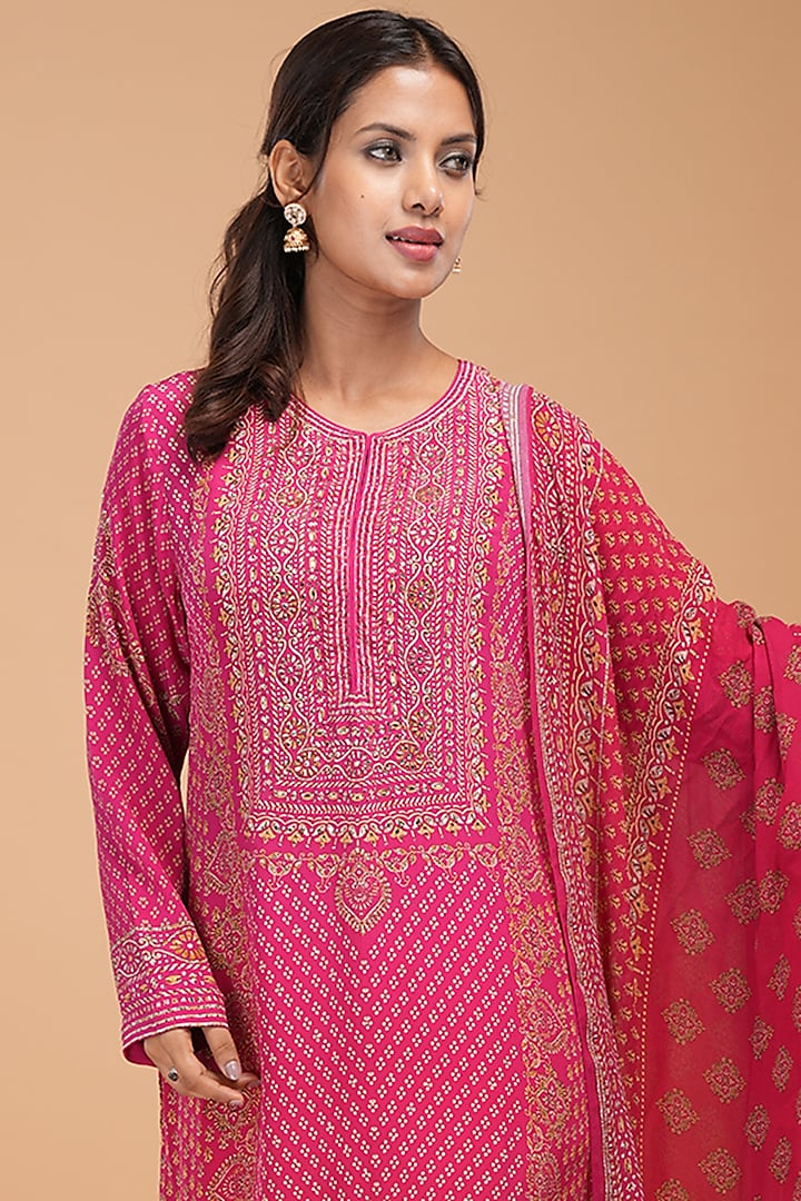 Fuchsia Digital Printed & Rhinestone Embroidered Kurta Set by NIRRAAMYAA at Pernia's Pop Up Shop