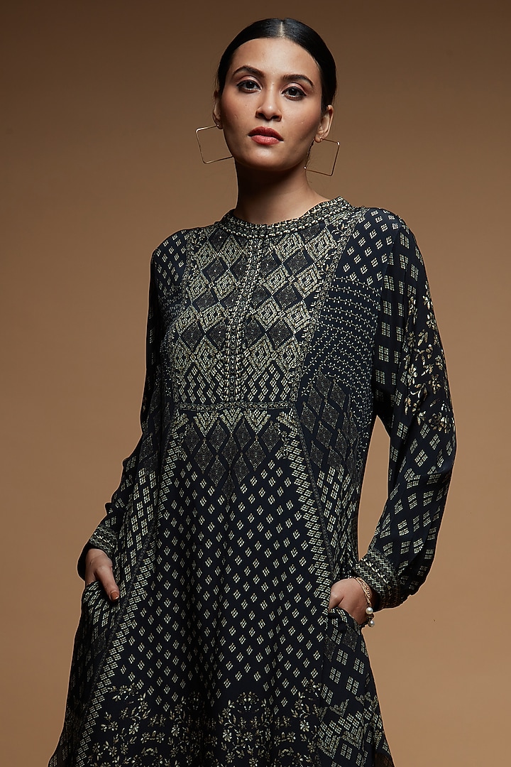 Black Bemberg Crepe Digital Printed Co-Ord Set by NIRRAAMYAA at Pernia's Pop Up Shop
