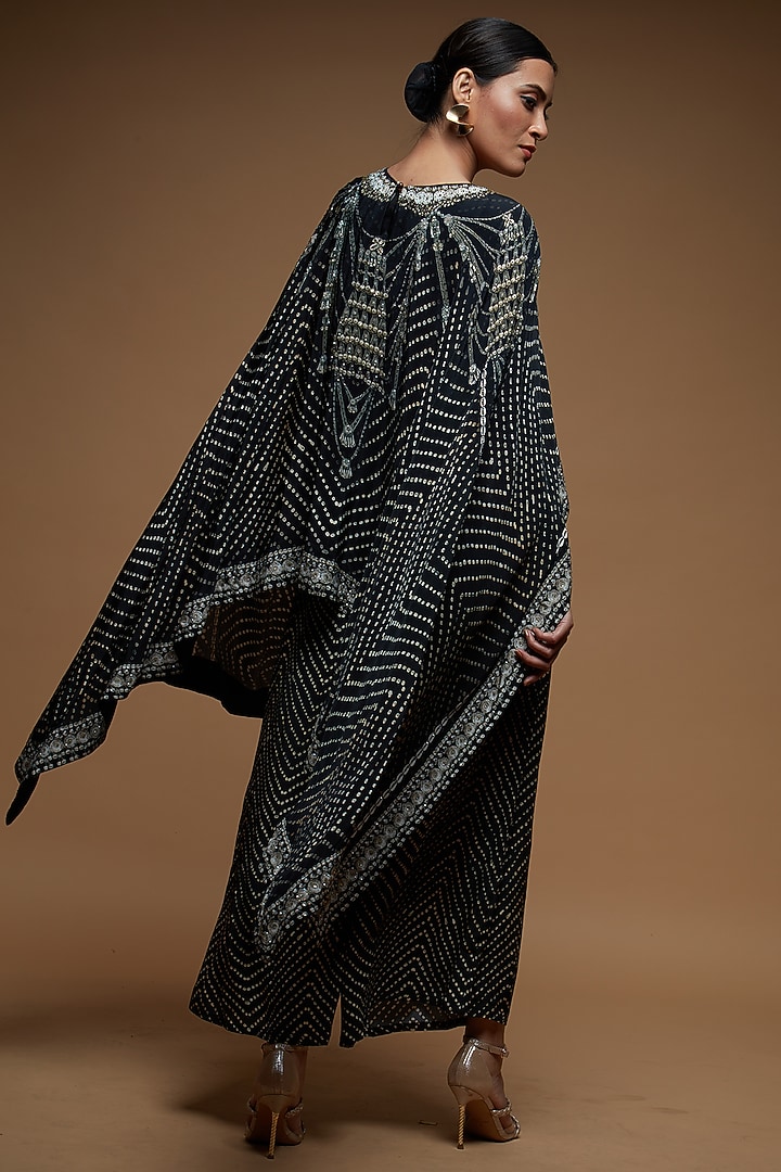 Black Bemberg Crepe Digital Printed Co-Ord Set by NIRRAAMYAA at Pernia's Pop Up Shop