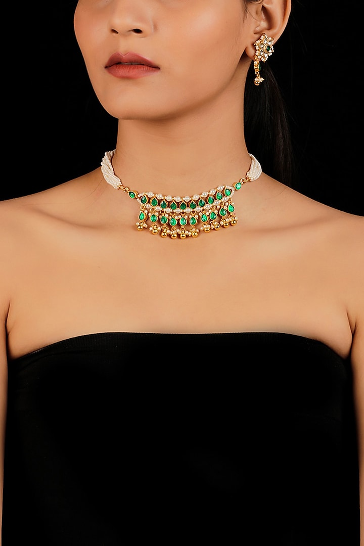 Gold Finish Kundan & Pearls Necklace Set by Namasya