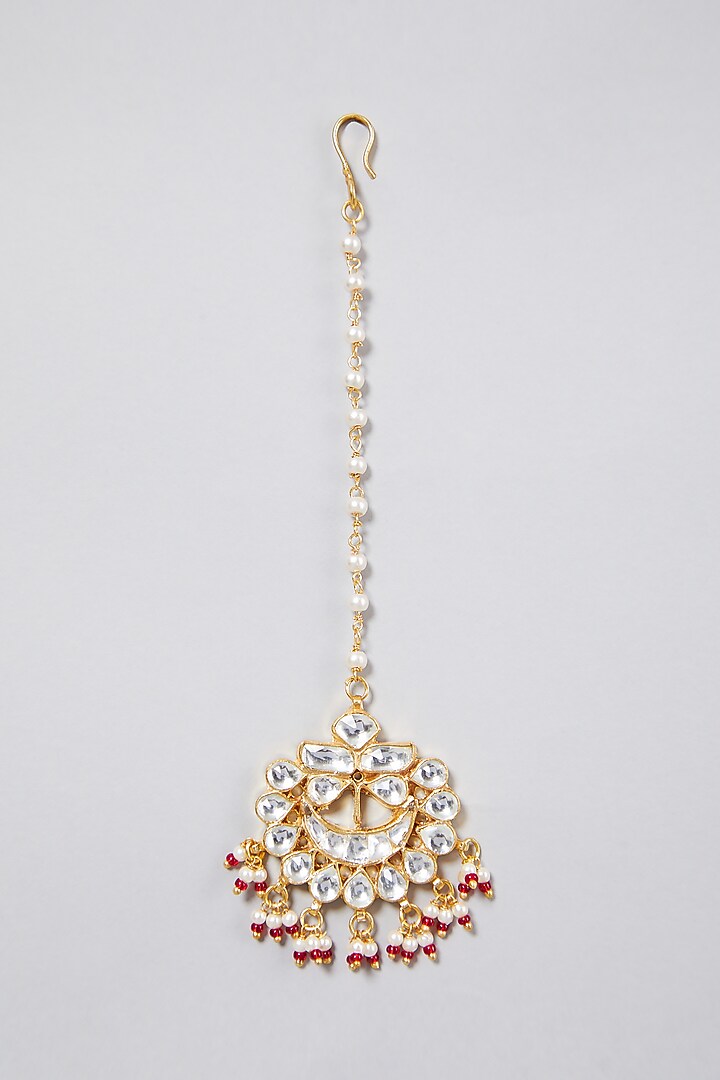 Gold Finish Pearl Maang Tikka by Namasya at Pernia's Pop Up Shop