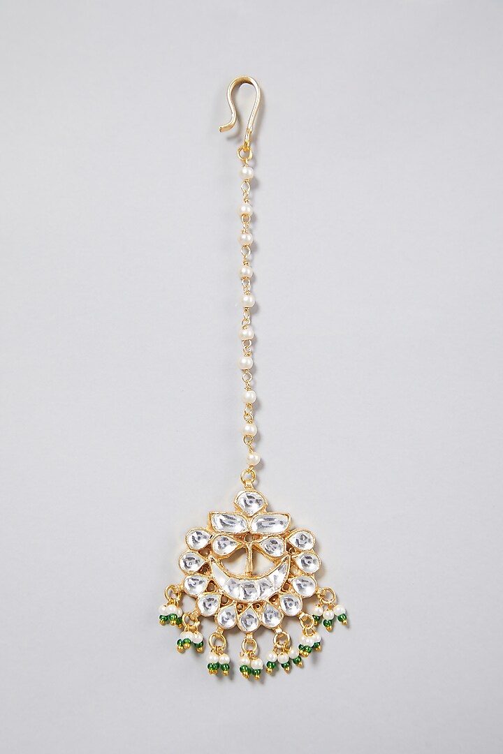 Gold Finish Maang Tikka With Pearl Drops by Namasya at Pernia's Pop Up Shop