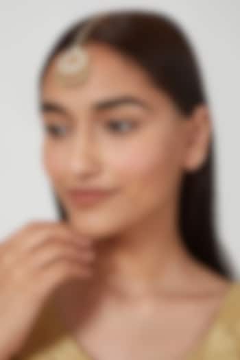 Gold Finish Maang Tikka With Pearl Drops by Namasya at Pernia's Pop Up Shop