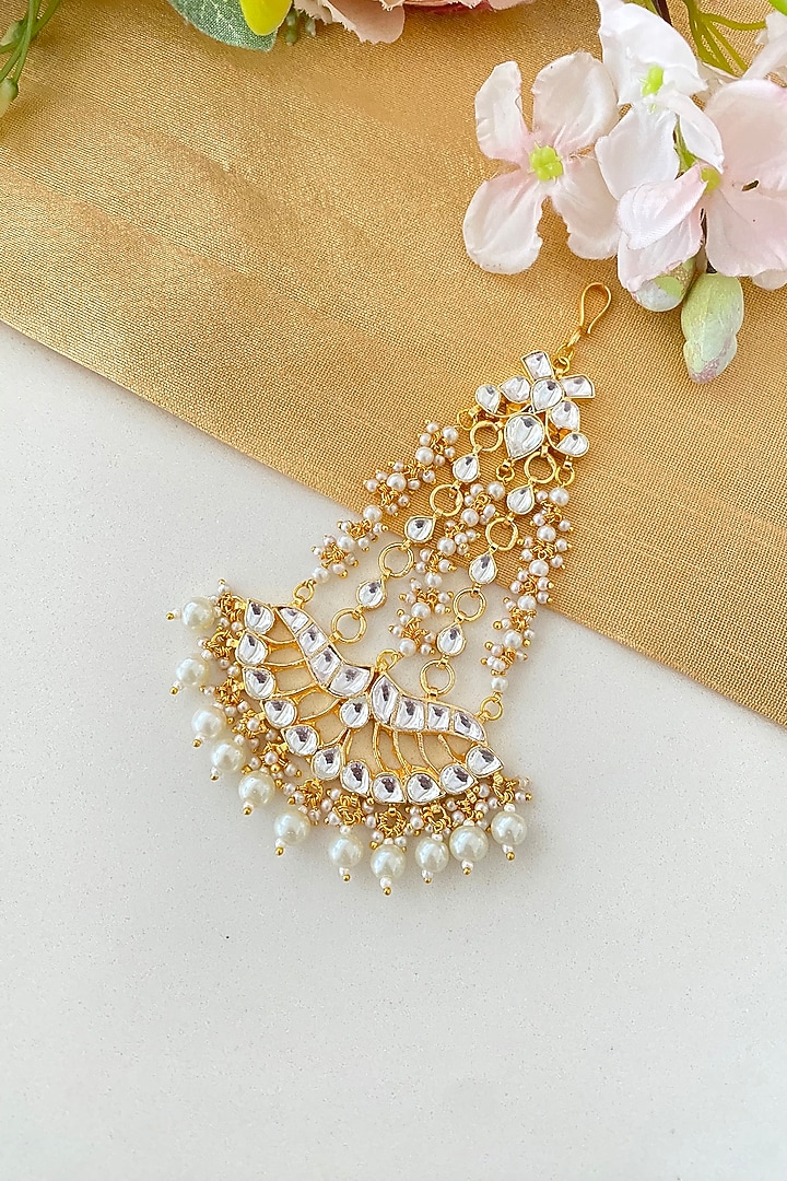 Gold Finish Kundan Polki & Pearl Drop Pasa by Namasya at Pernia's Pop Up Shop
