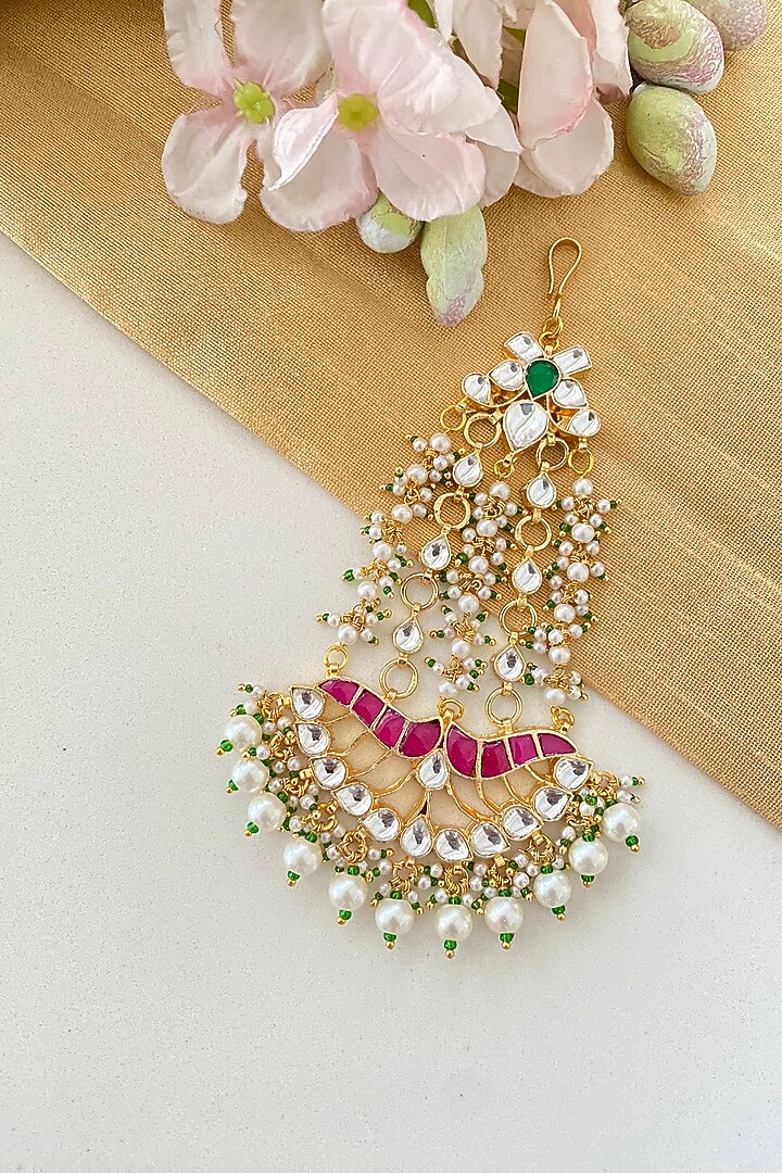 Gold Finish Kundan Polki & Pink Drops Pasa by Namasya at Pernia's Pop Up Shop