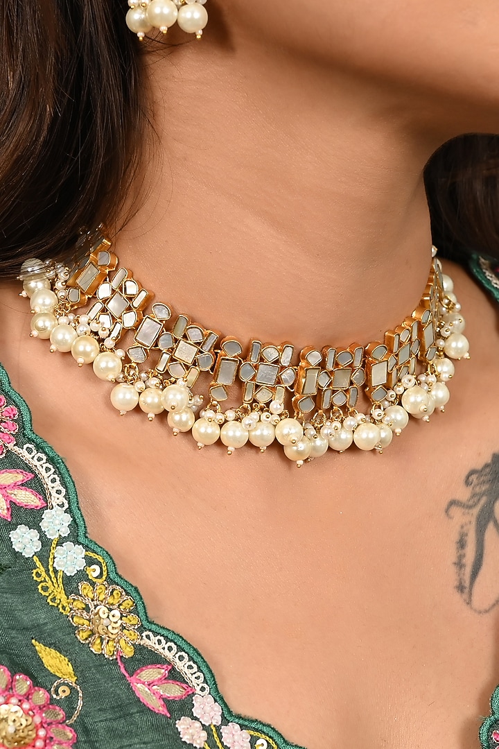 Micro Gold Finish Kundan Polki & Mother Of Pearl Choker Necklace Set by Namasya at Pernia's Pop Up Shop