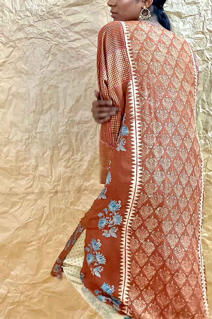 Beige Block Printed Salwar Pants by Nida Mahmood at Pernia's Pop Up Shop