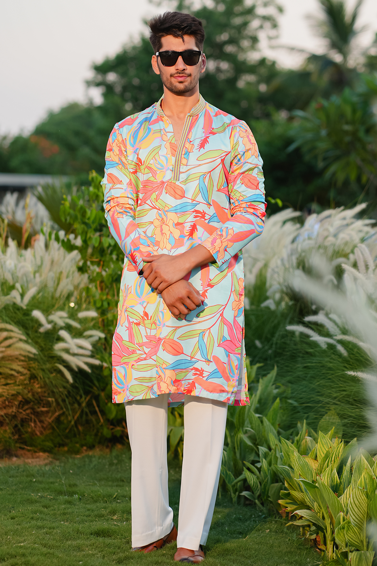 Green Linen Silk Printed & Embroidered Kurta Set by Niloufer by Aasif Ally at Pernia's Pop Up Shop