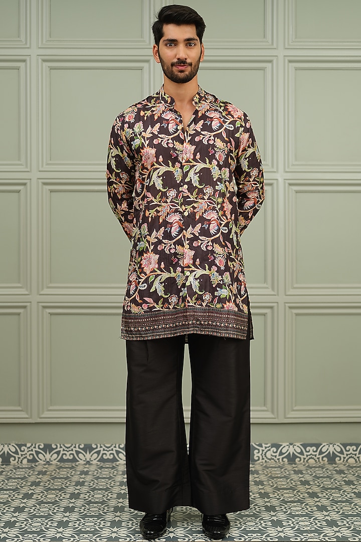 Black Silk Floral Printed Kurta Set by Niloufer by Aasif Ally Men at Pernia's Pop Up Shop
