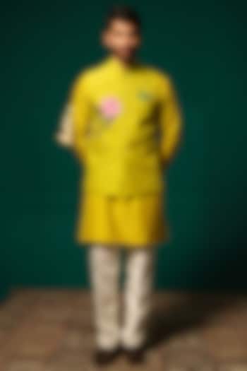Yellow Silk Handpainted & Handwork Nehru Jacket Set by Niloufer by Aasif Ally Men at Pernia's Pop Up Shop