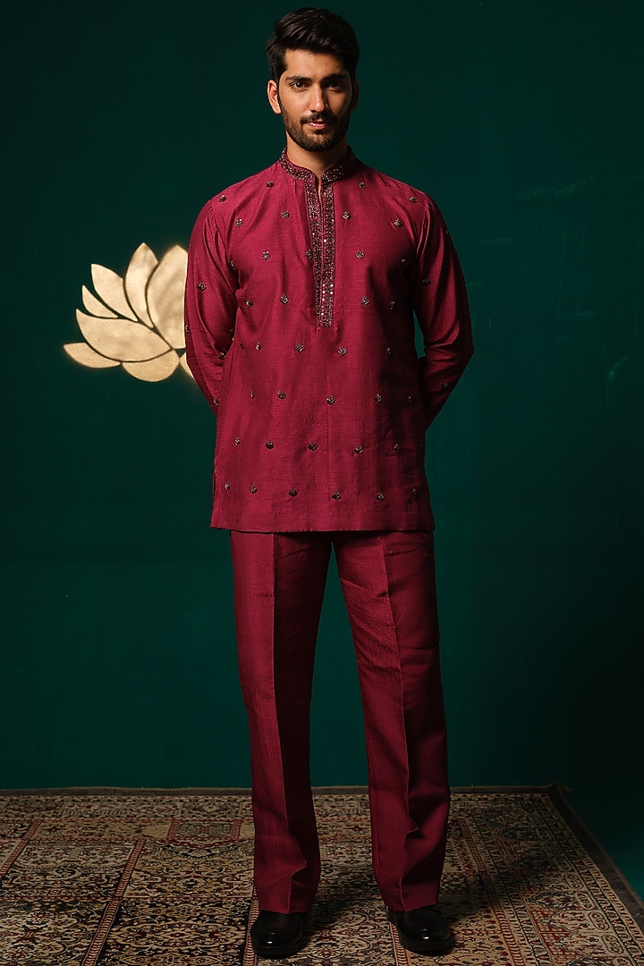 Maroon Silk Embroidered Short Kurta Set by Niloufer by Aasif Ally Men at Pernia's Pop Up Shop