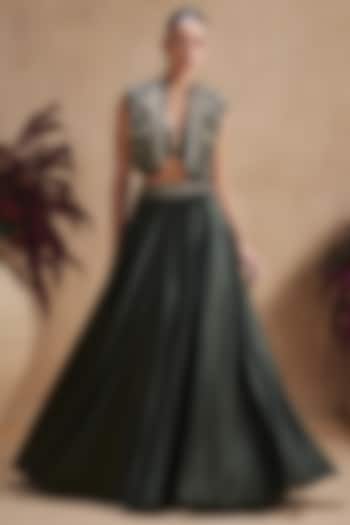 Deep Emerald Green Textured Silk Satin Jacket Wedding Lehenga Set by NIAMH by Kriti at Pernia's Pop Up Shop