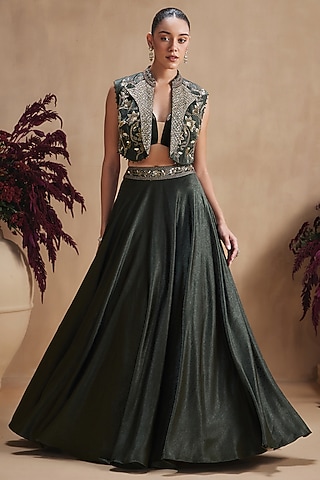 Deep Emerald Green Textured Silk Satin Jacket Lehenga Set by NIAMH by Kriti