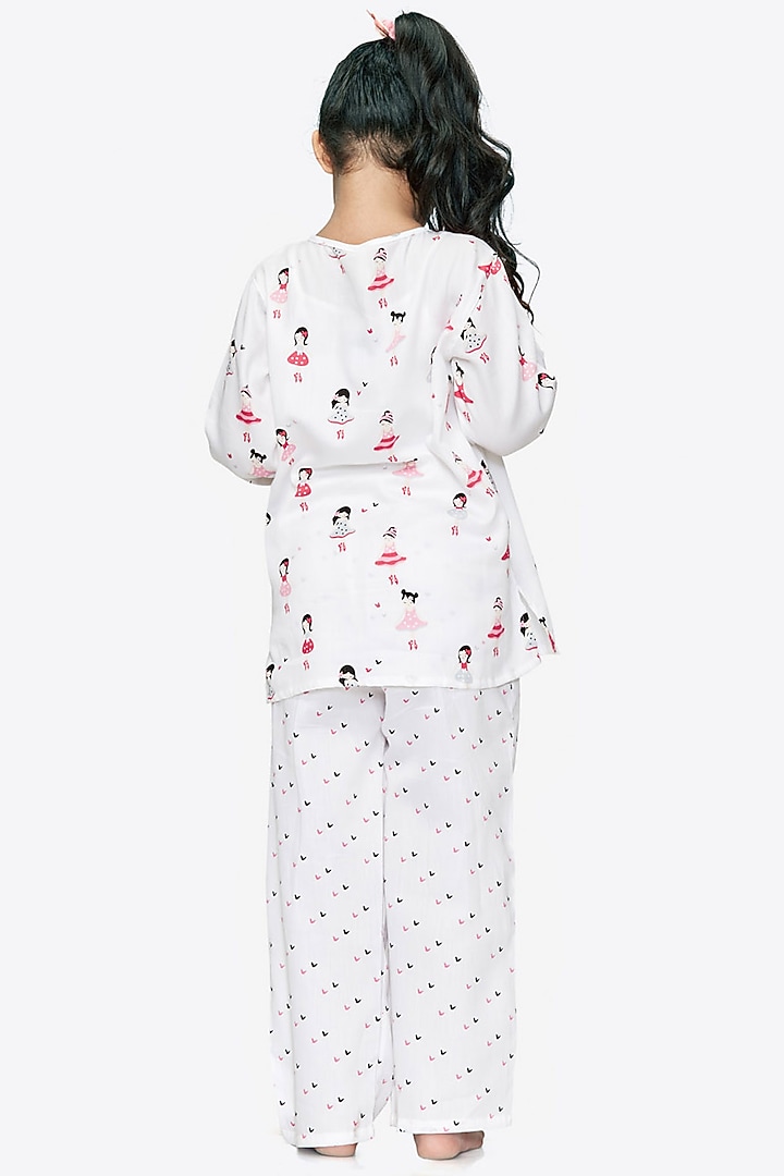 White Cotton Night Suit With Print For Girls by Nigh Nigh label at Pernia's Pop Up Shop