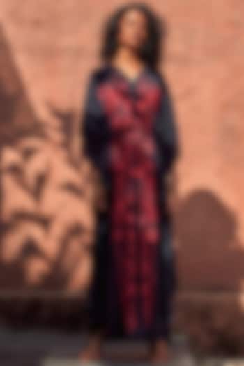 Black Printed Kaftan by Nautanky By Nilesh Parashar at Pernia's Pop Up Shop
