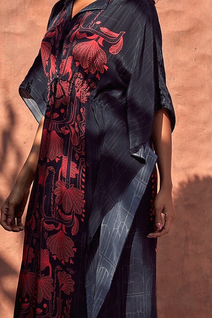 Black Printed Kaftan by Nautanky By Nilesh Parashar at Pernia's Pop Up Shop