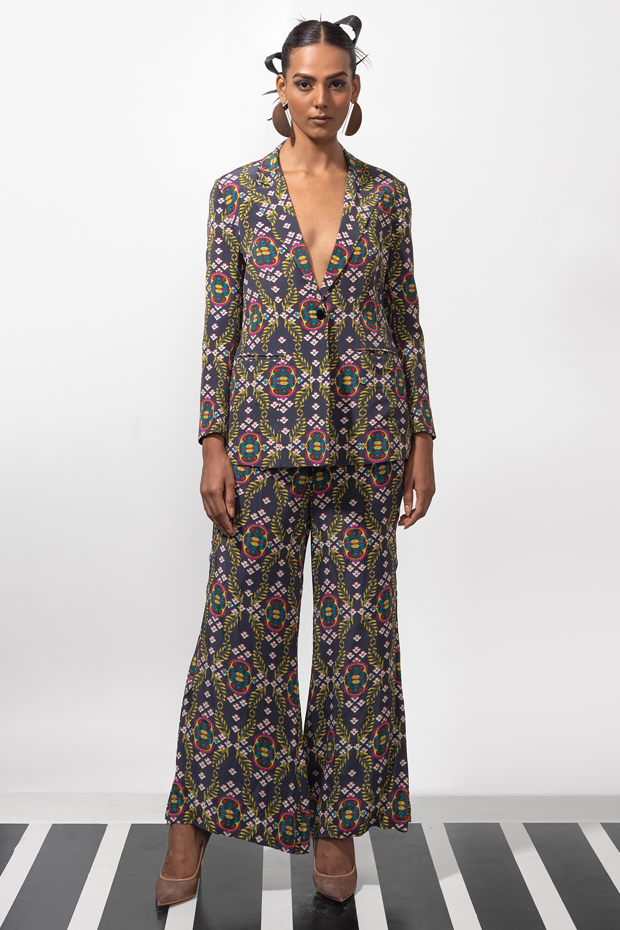 Black & Multi-Colored Natural Crepe Printed Blazer Set by Nautanky By Nilesh Parashar at Pernia's Pop Up Shop