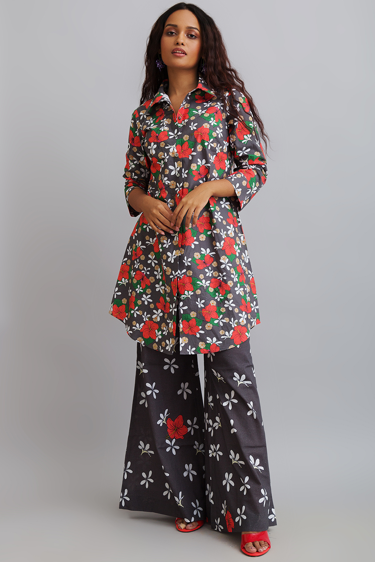 Multi-Colored Printed Tunic Set by Nautanky By Nilesh Parashar at Pernia's Pop Up Shop