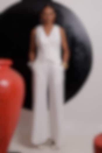 Ivory Handwoven Cotton Co-Ord Set by Nautanky By Nilesh Parashar at Pernia's Pop Up Shop