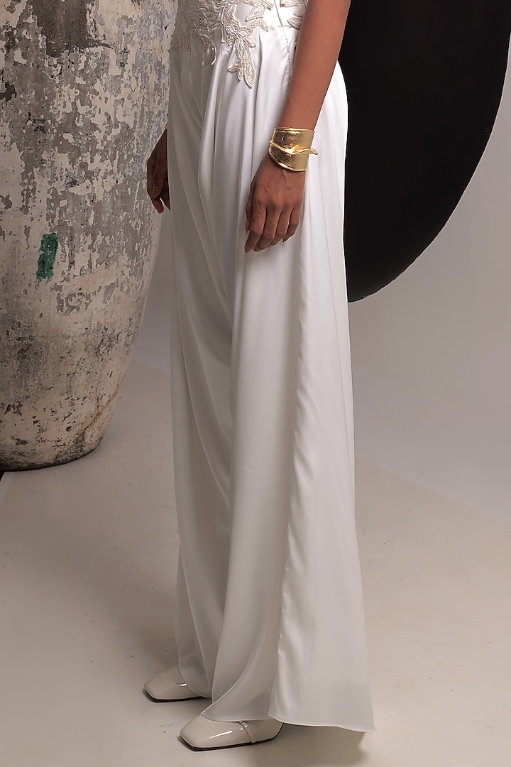 Ivory Handwoven Cotton Co-Ord Set by Nautanky By Nilesh Parashar at Pernia's Pop Up Shop