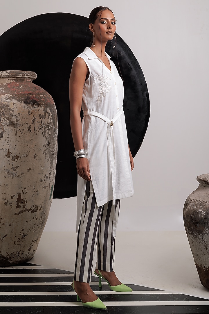 Ivory Handwoven Cotton High-Low Tunic Set by Nautanky By Nilesh Parashar at Pernia's Pop Up Shop