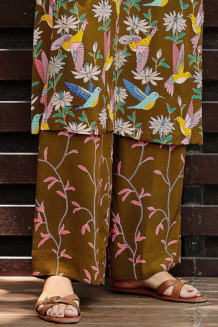 Olive Natural Crepe Embroidered & Floral Printed Kurta Set by Nautanky By Nilesh Parashar at Pernia's Pop Up Shop
