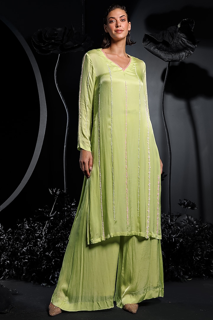 Green Satin Chiffon Hand Embroidered Kurta Set by Nautanky By Nilesh Parashar at Pernia's Pop Up Shop