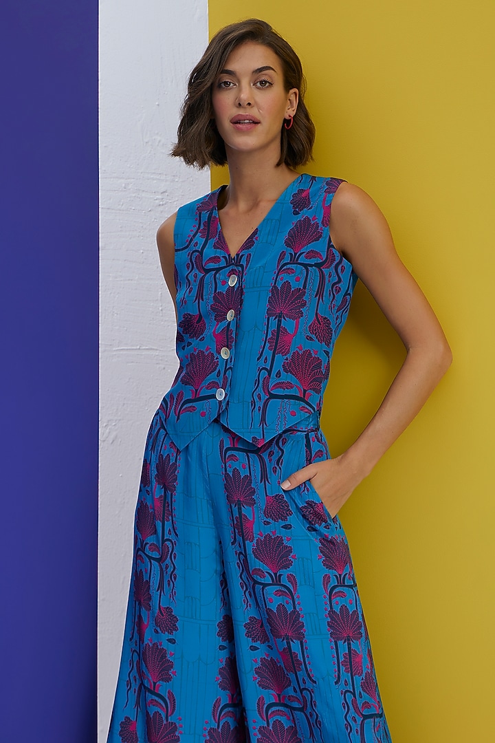 Malibu Blue Natural Crepe Co-Ord Set by Nautanky By Nilesh Parashar at Pernia's Pop Up Shop