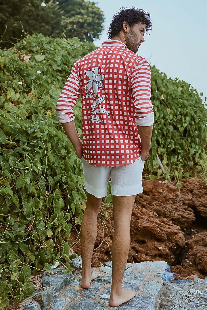 White & Red Polyester Floral Printed Co-Ord Set by Nautanky By Nilesh Parashar Men at Pernia's Pop Up Shop