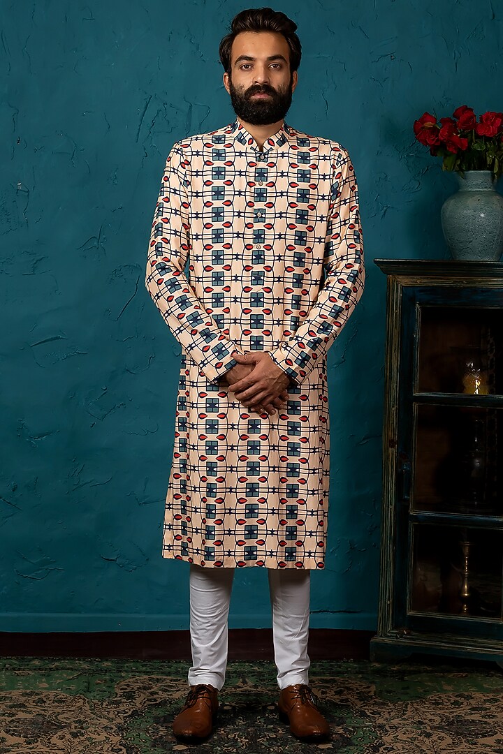 Blush Pink Cotton Silk Kurta Set With Print by Nautanky By Nilesh Parashar Men at Pernia's Pop Up Shop