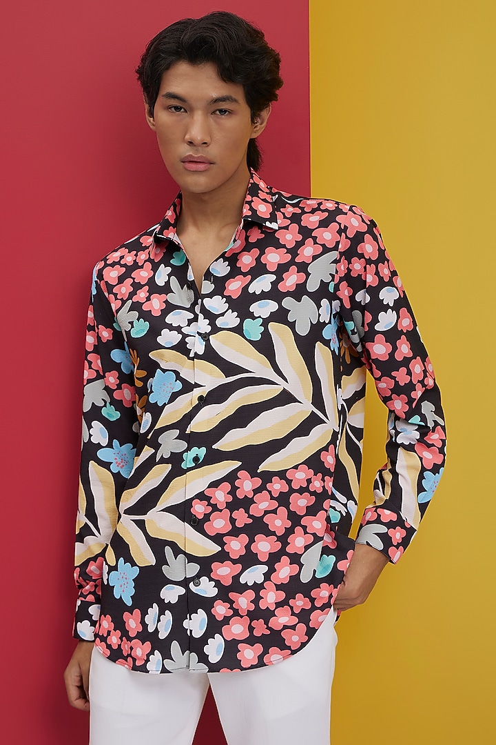 Black Textured Polyester Floral Printed Party Wear Shirt by Nautanky By Nilesh Parashar Men at Pernia's Pop Up Shop