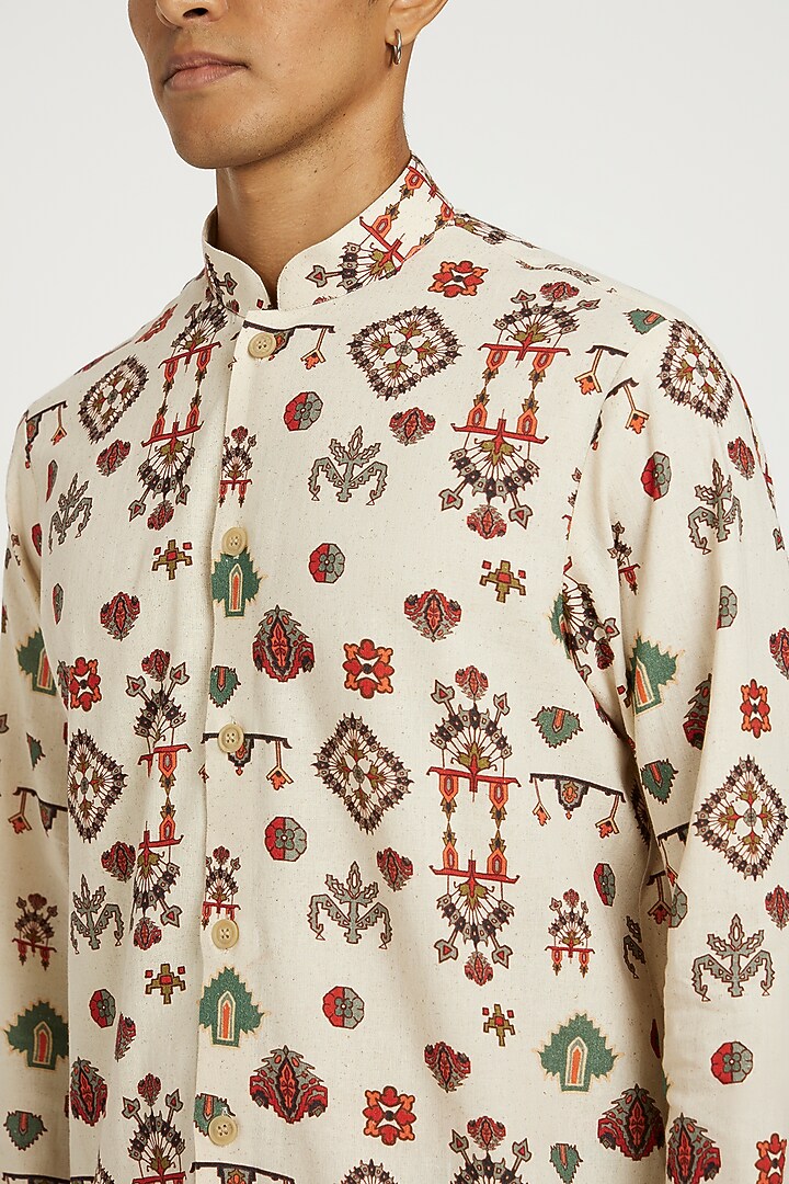Beige Hand Woven Tribal Motif Printed Kurta Set by Nautanky By Nilesh Parashar Men at Pernia's Pop Up Shop