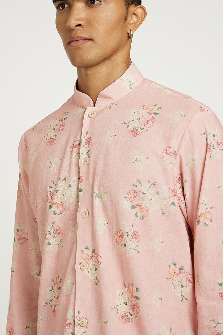 Blush Pink Handwoven Cotton Floral Printed Kurta Set by Nautanky By Nilesh Parashar Men at Pernia's Pop Up Shop
