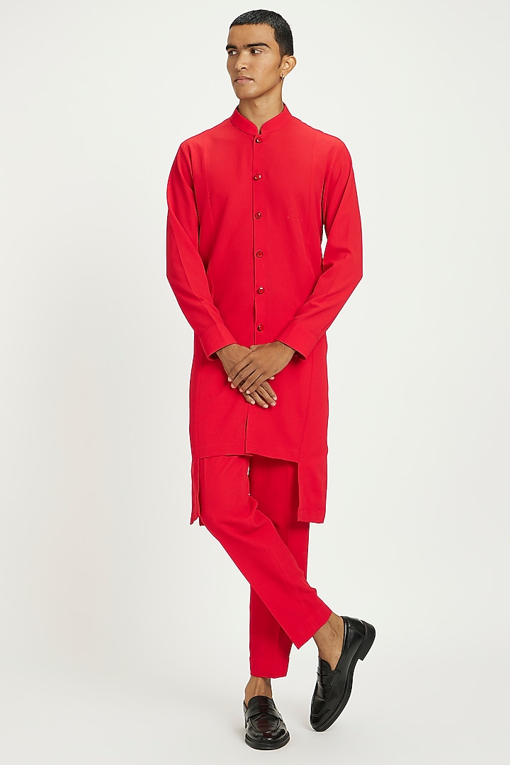 Red Snake Skin Asymmetric Kurta Set by Nautanky By Nilesh Parashar Men at Pernia's Pop Up Shop