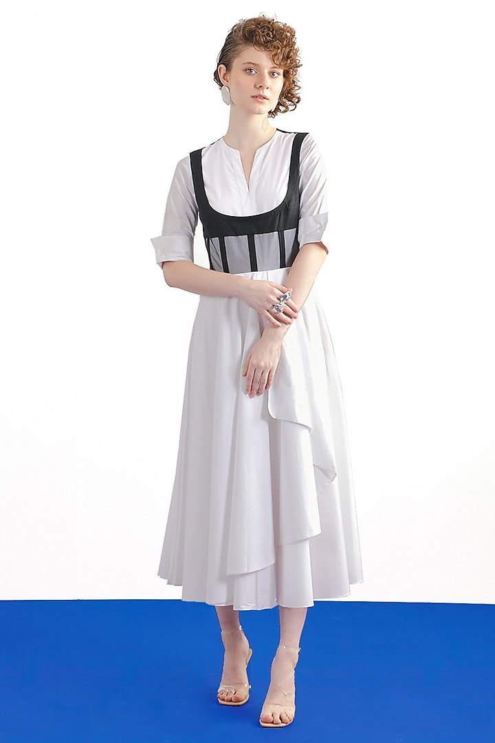 White & Black Terry Rayon Midi Shirt Dress by Notebook