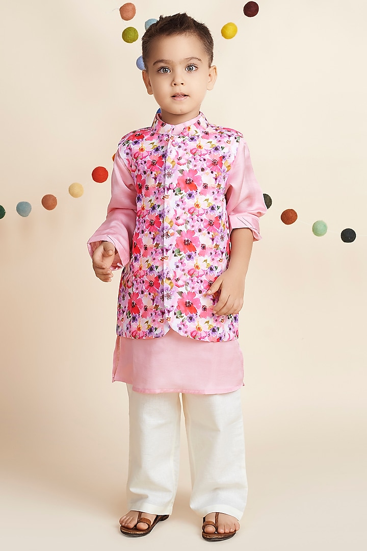 Pink Floral Printed Bundi Jacket With Kurta Set For Boys by Nino By Vani Mehta